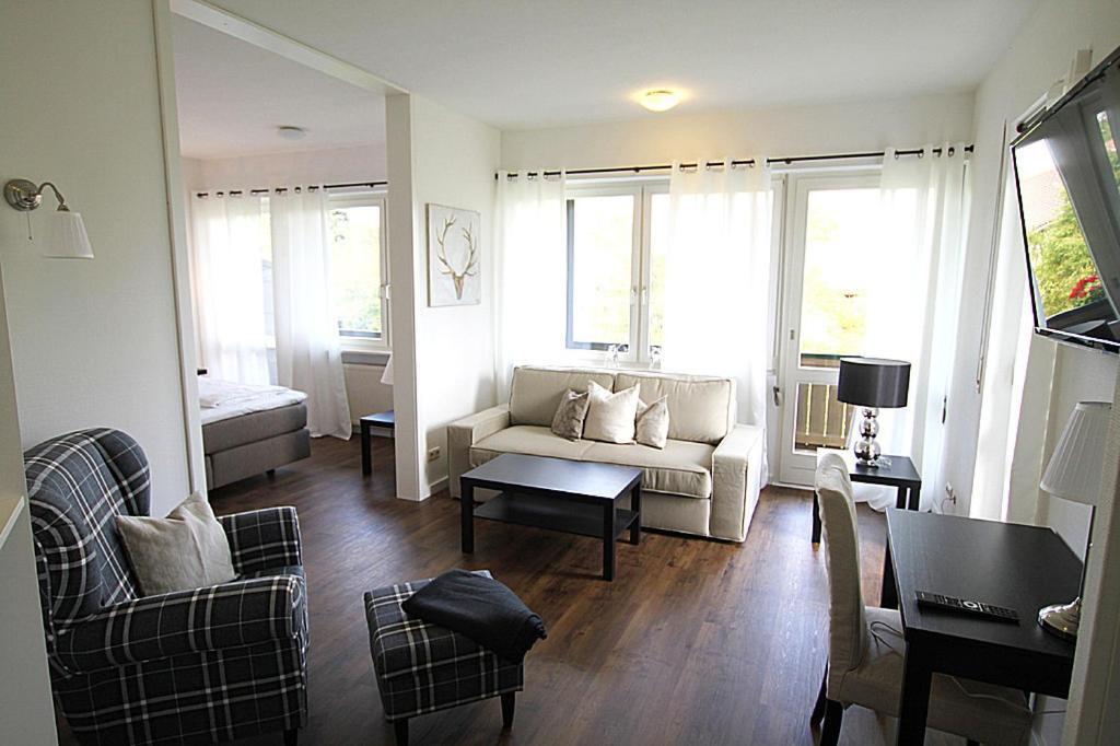 Hotel Garni - Chiemsee-Pension-Seebruck Seeon-Seebruck Εξωτερικό φωτογραφία