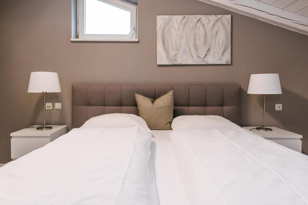 Hotel Garni - Chiemsee-Pension-Seebruck Seeon-Seebruck Εξωτερικό φωτογραφία